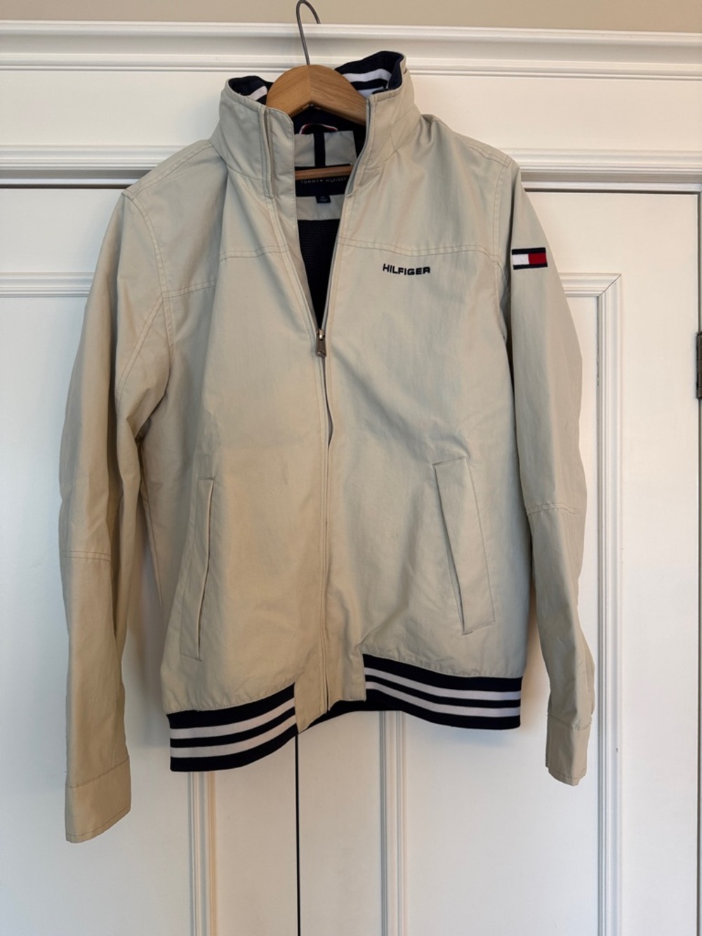 Men’s Tommy Hilfiger Lightweight Jacket